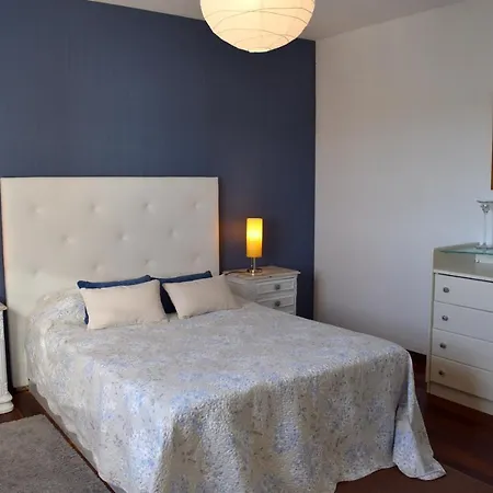4 Bedrooms House With Sea View Enclosed Garden And Wifi At 1 Km Away From The Beach 펜션 에리세이라