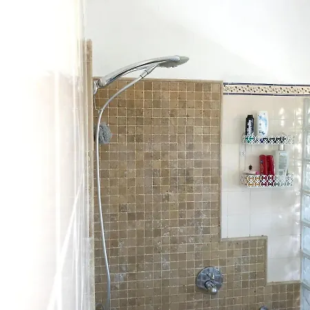 4 Bedrooms House With Sea View Enclosed Garden And Wifi At 1 Km Away From The Beach