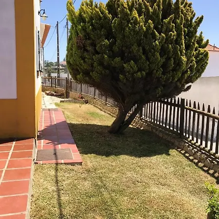 4 Bedrooms House With Sea View Enclosed Garden And Wifi At 1 Km Away From The Beach 펜션 *