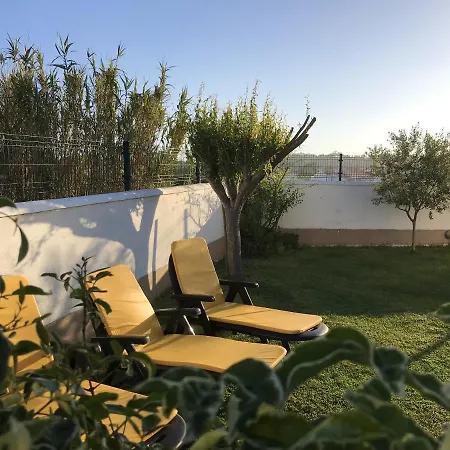 펜션 4 Bedrooms House With Sea View Enclosed Garden And Wifi At 1 Km Away From The Beach 에리세이라
