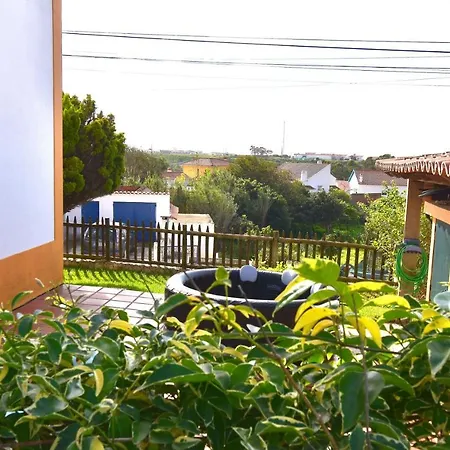 4 Bedrooms House With Sea View Enclosed Garden And Wifi At 1 Km Away From The Beach