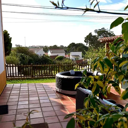 4 Bedrooms House With Sea View Enclosed Garden And Wifi At 1 Km Away From The Beach 펜션
