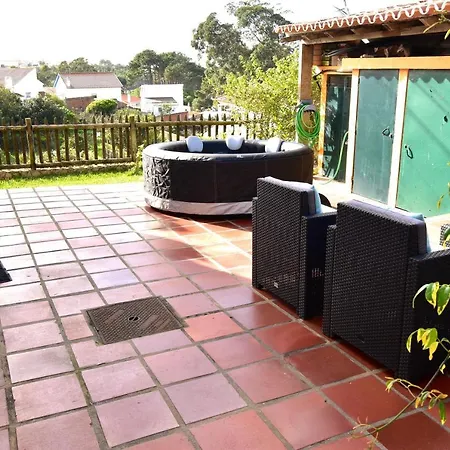 펜션 4 Bedrooms House With Sea View Enclosed Garden And Wifi At 1 Km Away From The Beach 에리세이라